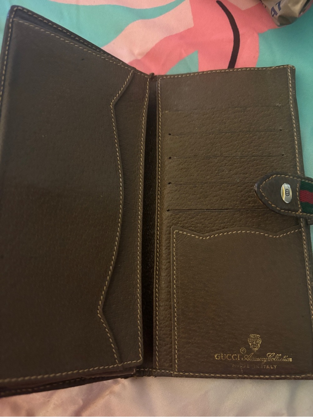 Authentic Vintage Gucci Brown Monogram Accessory Collection Wallet - Picture 5 of 15